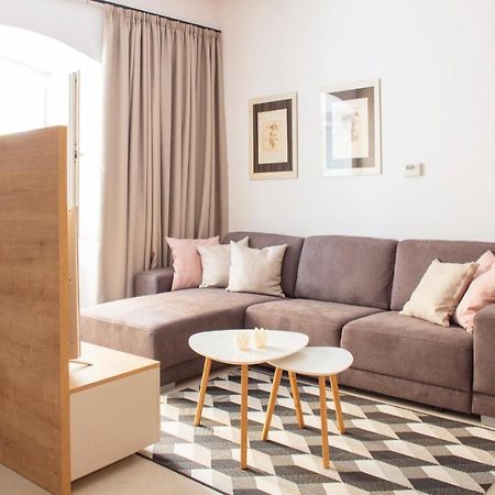 Bastova Apartment Bratislava Eksteriør billede